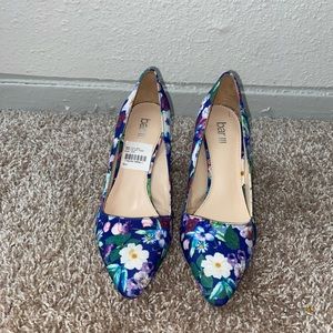 Bar III Floral Point Toe Pumps